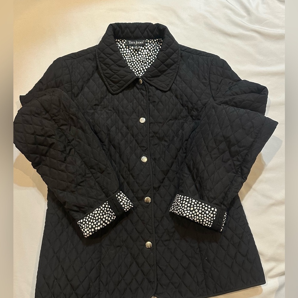 Tara Jones Black Quilted Jacket Polka Dot Lining Classic Chic Lightweight Coat - Picture 4 of 14